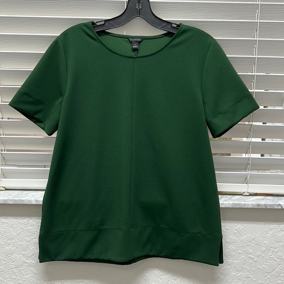 Ann Taylor Tops - Ann Taylor short sleeve top
